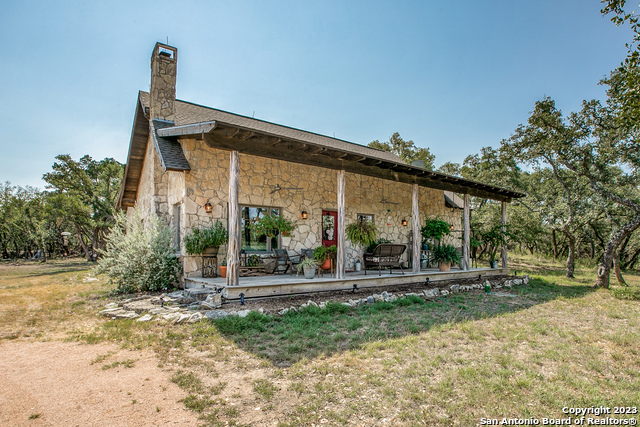 Image 3 of 30 For 22840 Scenic Loop