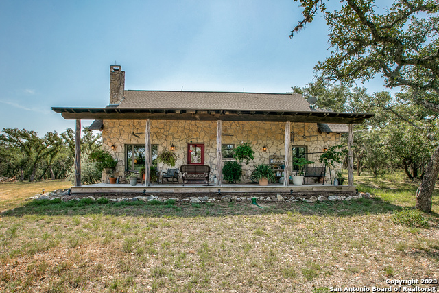 Image 4 of 30 For 22840 Scenic Loop