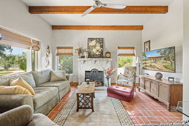 Image 8 of 30 For 22840 Scenic Loop