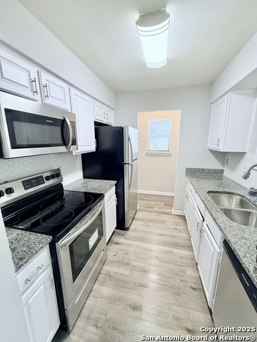 Image 5 of 14 For 4839 Brandeis  512