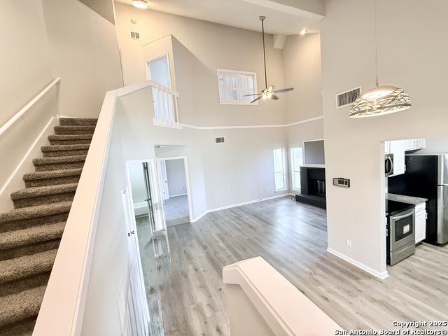 Image 8 of 14 For 4839 Brandeis  512