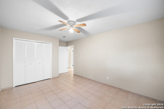 Image 30 of 46 For 5523 King Richard St