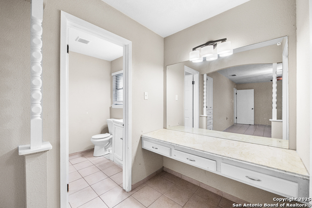 Image 36 of 46 For 5523 King Richard St