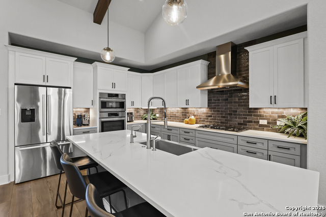 Image 11 of 97 For 1032 Clear Water