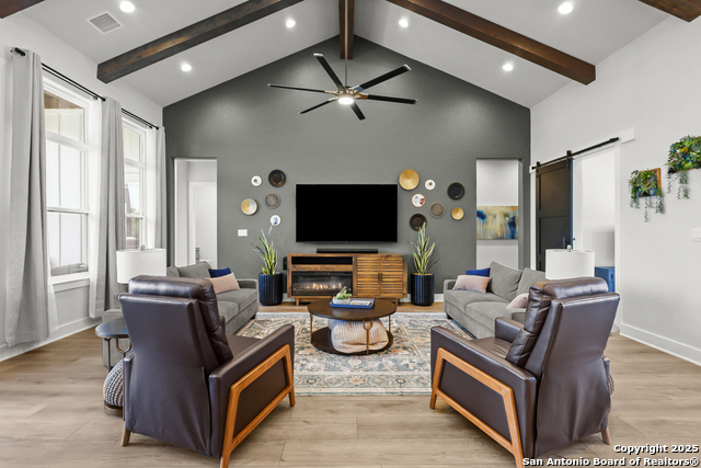 Image 21 of 97 For 1032 Clear Water