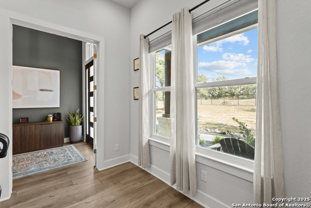 Image 26 of 97 For 1032 Clear Water