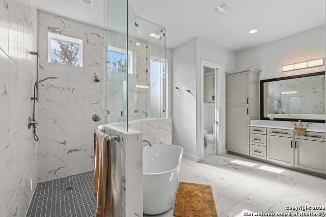 Image 39 of 97 For 1032 Clear Water