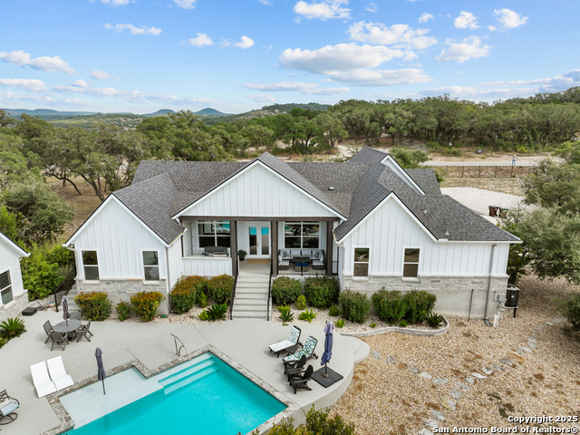 Image 46 of 97 For 1032 Clear Water