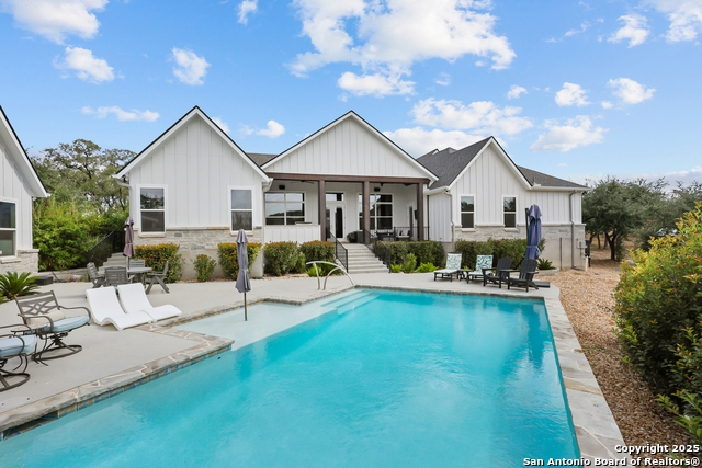 Image 50 of 97 For 1032 Clear Water