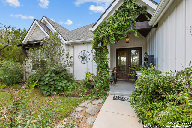 Image 73 of 97 For 1032 Clear Water