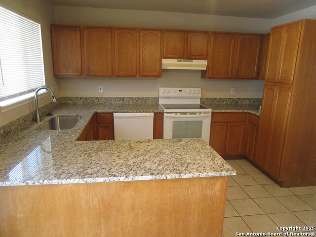 Image 3 of 17 For 3530 Horizon Lake