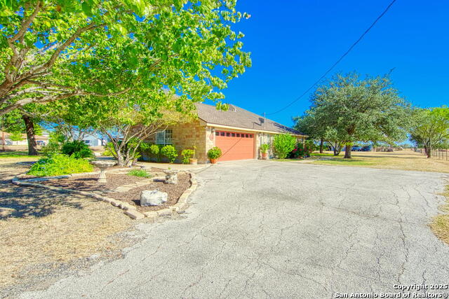 Image 6 of 50 For 15260 Miller Rd