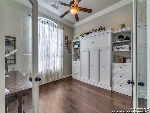 Listing photo id 8 for 2503 Ladera  