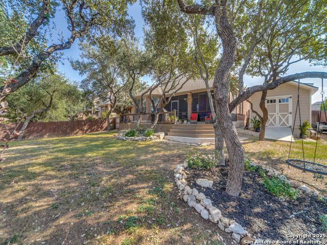 Listing photo id 22 for 2503 Ladera  