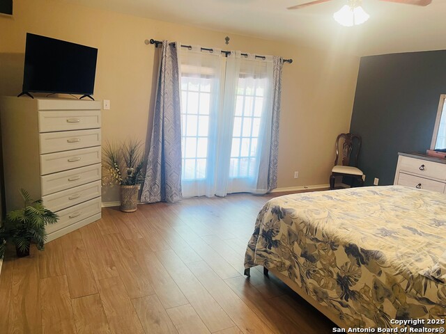 Image 15 of 26 For 9614 Sandie  