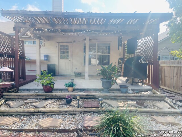 Image 25 of 26 For 9614 Sandie  