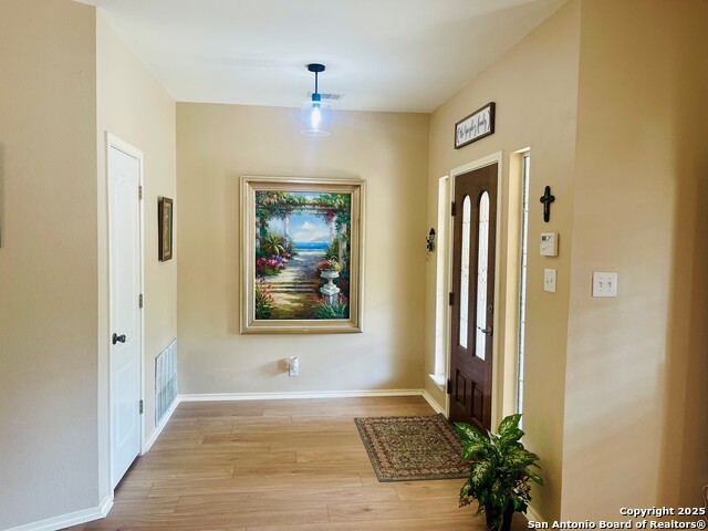 Image 3 of 26 For 9614 Sandie  