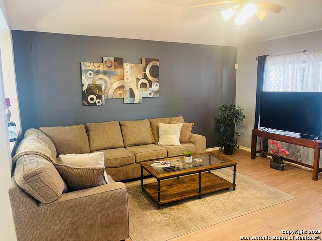 Image 7 of 26 For 9614 Sandie  