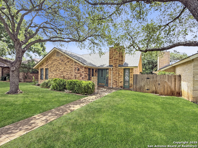 Image 2 of 31 For 16918 Summer Creek Dr