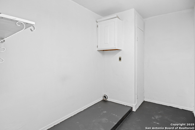 Image 22 of 28 For 4623 Golden Mdws