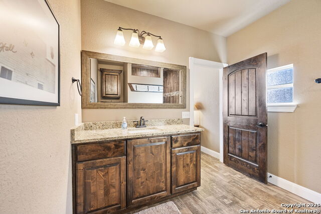 Listing photo id 9 for 198 River Villas Ct Unit 3