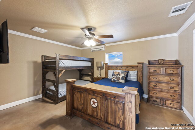 Listing photo id 11 for 198 River Villas Ct Unit 3