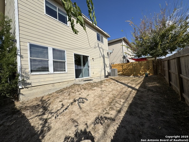 Listing photo id 8 for 12522 Kava Knl