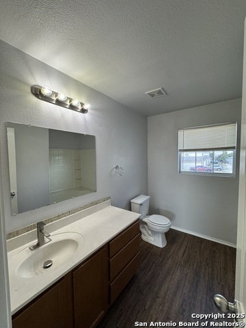 Listing photo id 19 for 12522 Kava Knl