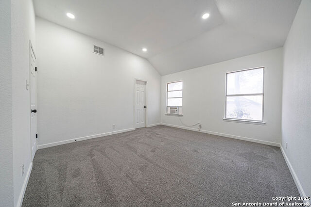 Listing photo id 8 for 8603 Quail Whisper