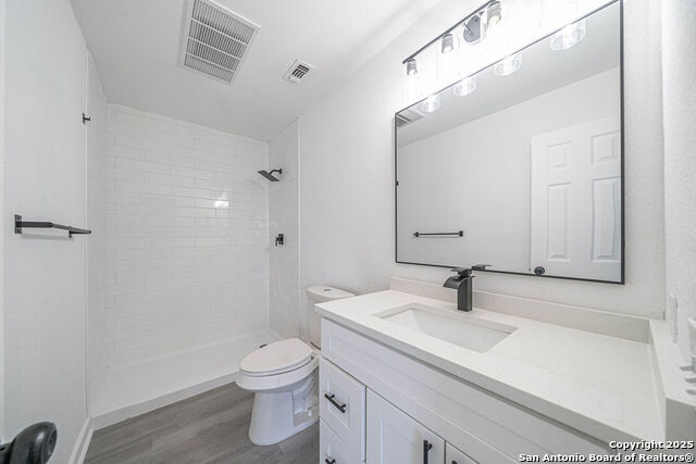 Listing photo id 7 for 8603 Quail Whisper