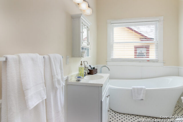 Image 24 of 38 For 418 Myrtle