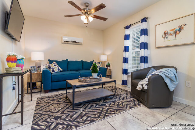 Image 34 of 38 For 418 Myrtle