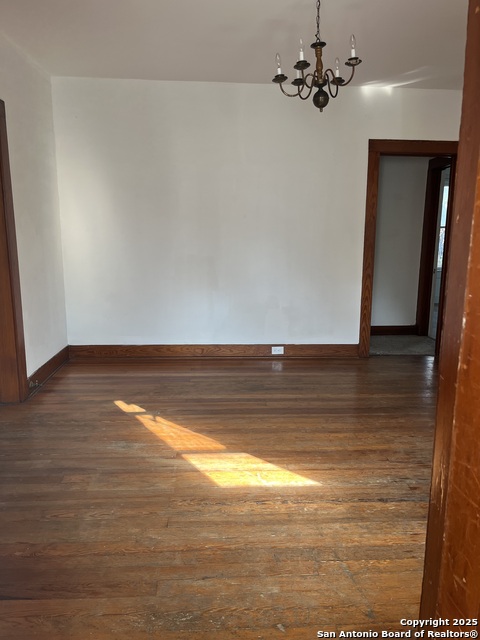 Image 5 of 27 For 418 W Mulberry Apt A