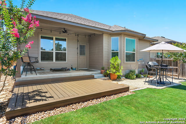 Image 23 of 37 For 1210 Cross Gable