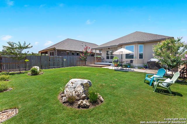 Image 26 of 37 For 1210 Cross Gable