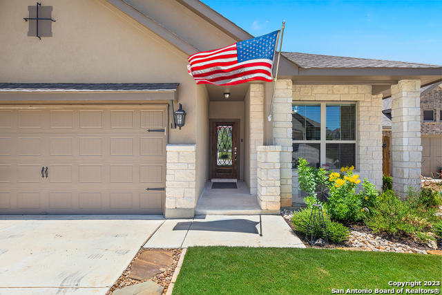 Image 3 of 37 For 1210 Cross Gable