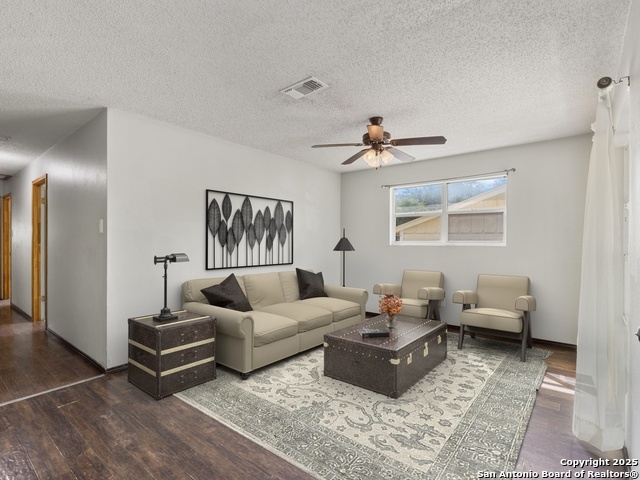 Image 5 of 33 For 142 Jean