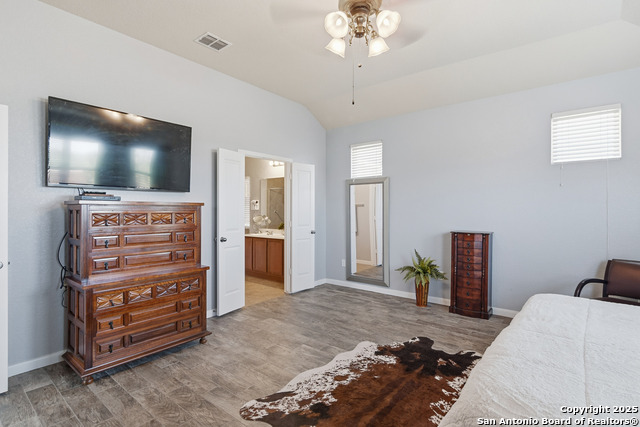 Listing photo id 20 for 851 Highland