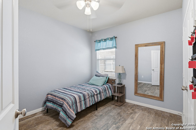 Listing photo id 28 for 851 Highland