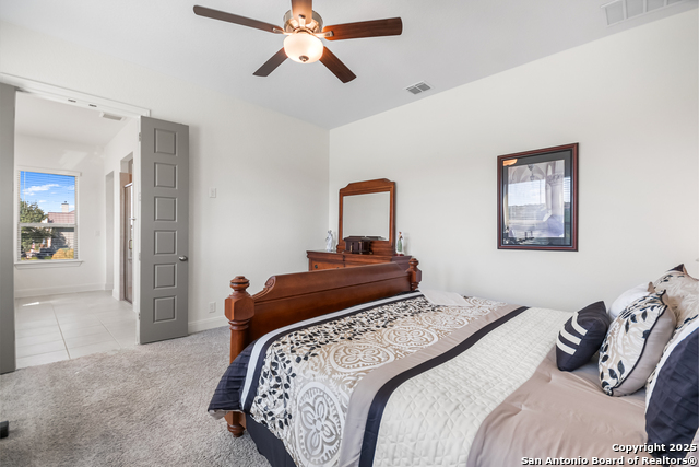 Listing photo id 14 for 270 Blue Diamond