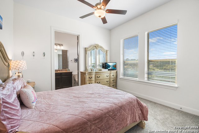 Listing photo id 20 for 270 Blue Diamond