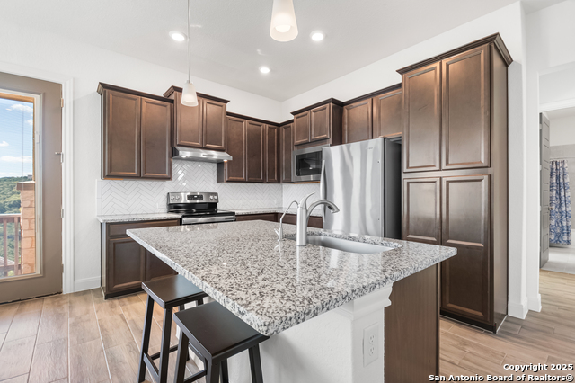 Listing photo id 27 for 270 Blue Diamond