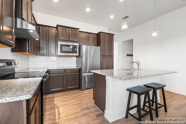 Listing photo id 29 for 270 Blue Diamond