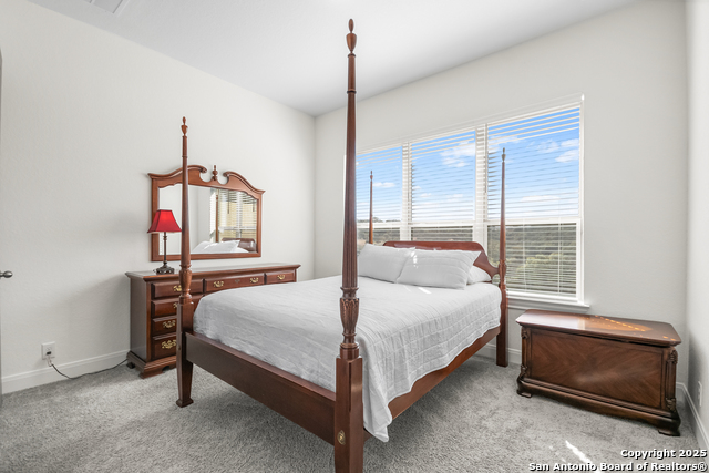 Listing photo id 32 for 270 Blue Diamond