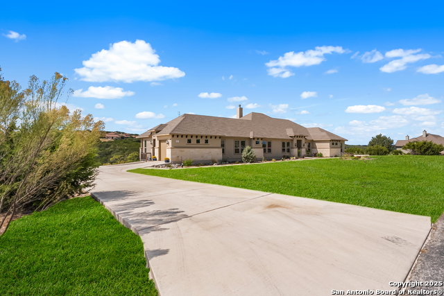 Listing photo id 39 for 270 Blue Diamond