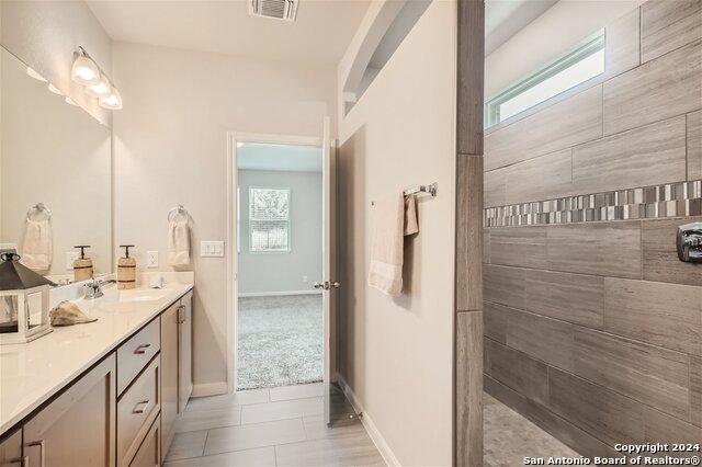 Image 16 of 38 For 4725 Club Face