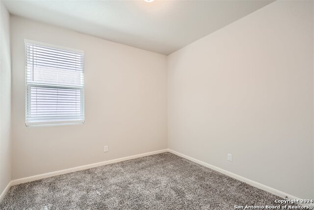 Image 17 of 38 For 4725 Club Face