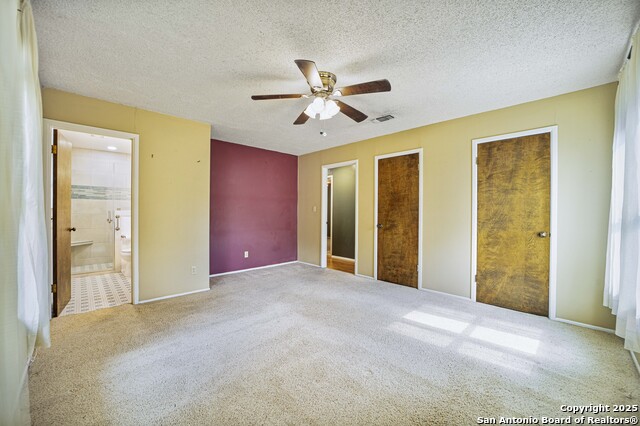 Image 17 of 45 For 983 Hollyhock