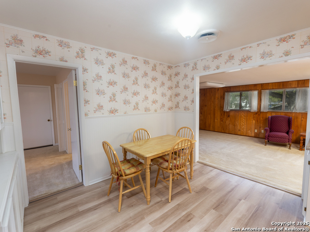 Image 13 of 31 For 3807 Palfrey St E