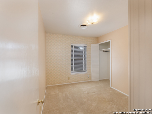 Image 20 of 31 For 3807 Palfrey St E